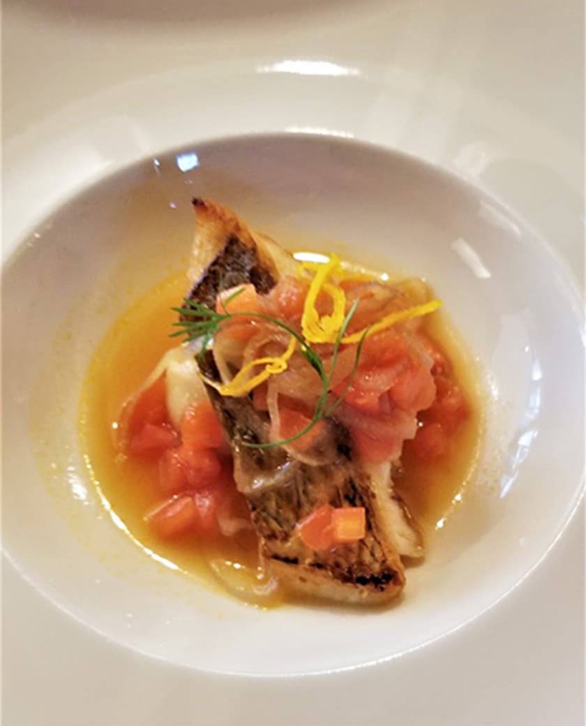 鮮魚のポワレとブイヤベース